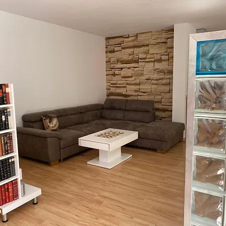 An Den Weinbergen Apartment